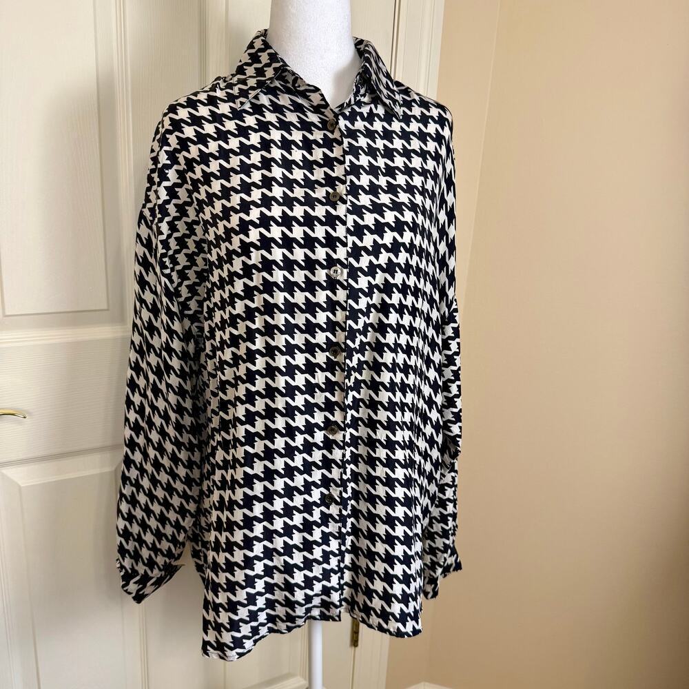 Vintage 100% Silk Express Houndstooth Print Button Down Shirt Oversized 90's M - Picture 3 of 9